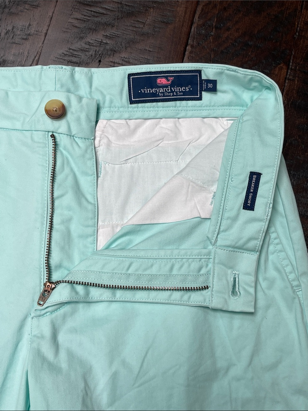 Vineyard Vines 8 Inch Stretch Breaker Shorts - Picture 7 of 8